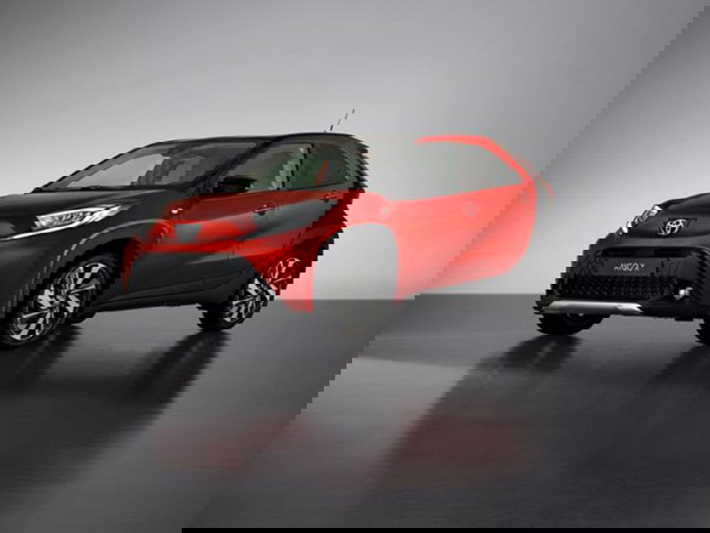 Toyota Aygo X usata a Caserta