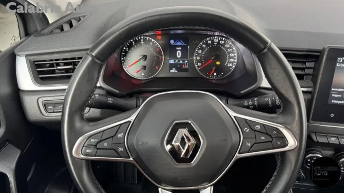 Renault Captur usata a Reggio Calabria (9)