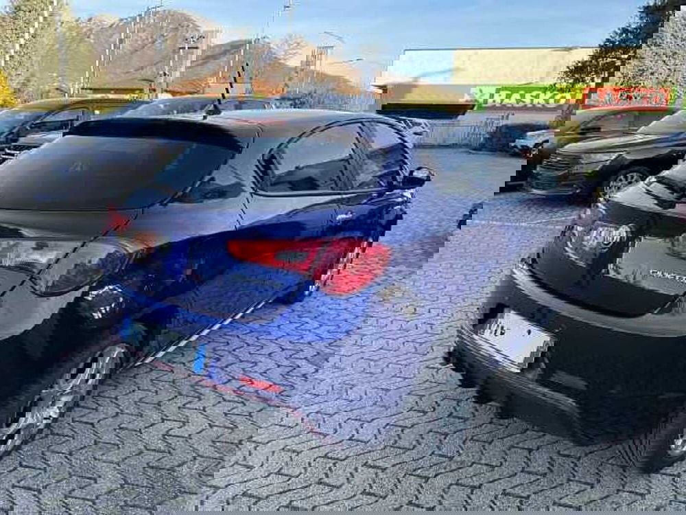 Alfa Romeo Giulietta usata a Torino (5)