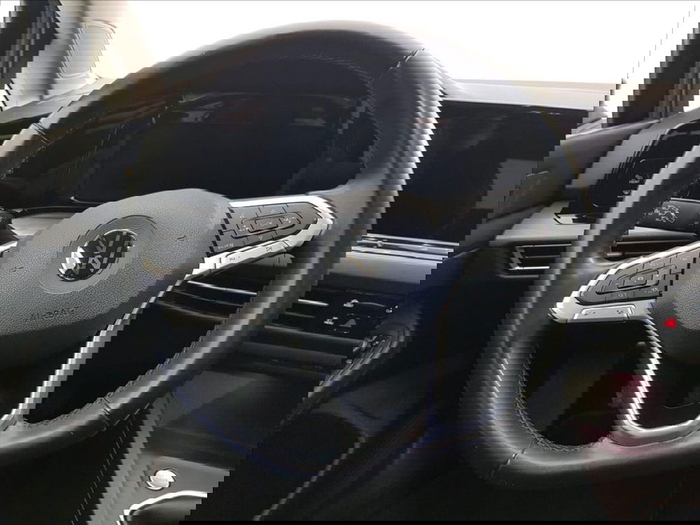 Volkswagen Golf usata a Lucca (13)