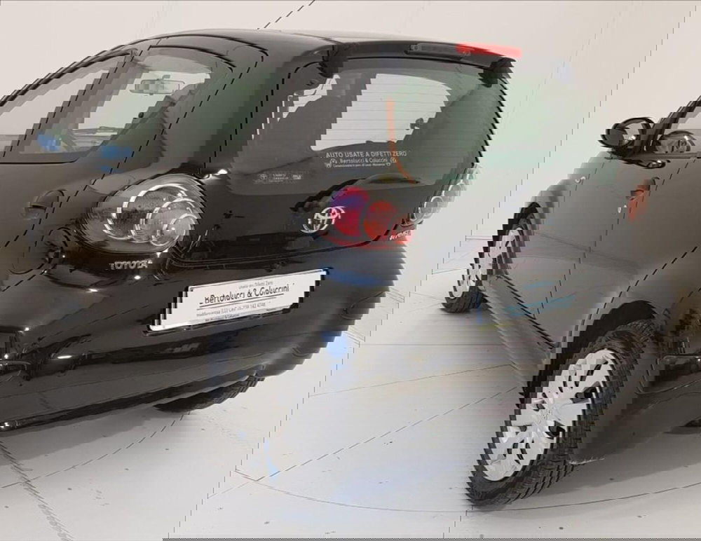 Toyota Aygo usata a Lucca (4)