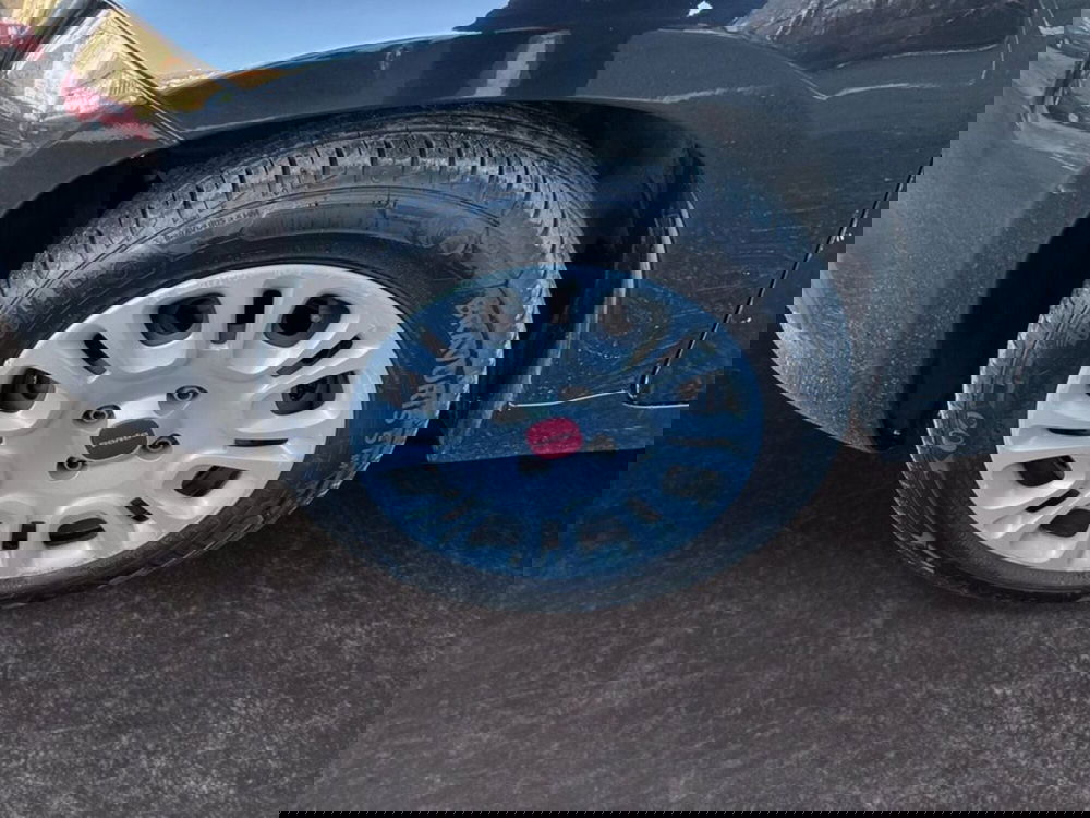 Fiat Panda Cross usata a Milano (16)