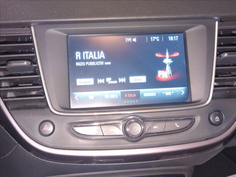 Opel Crossland X usata a Milano (11)