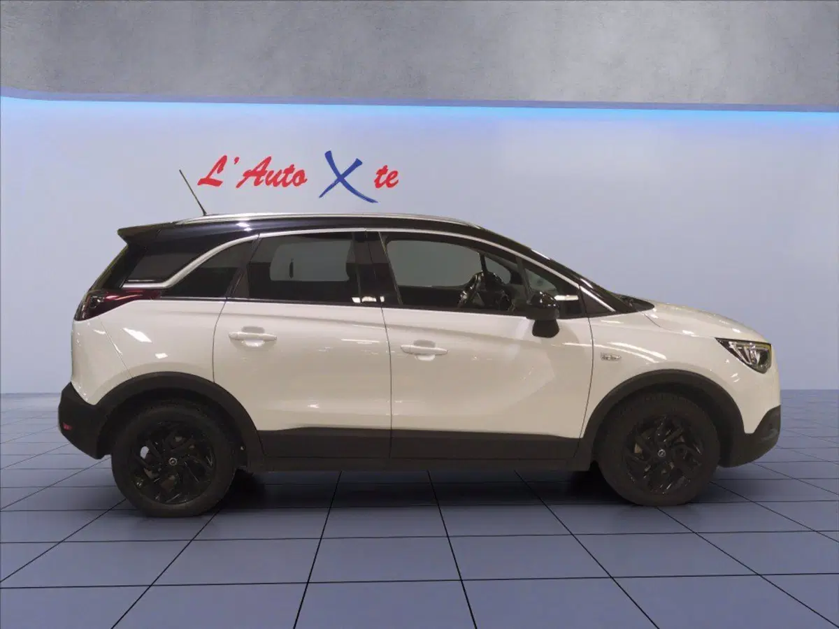 Opel Crossland X usata a Milano (8)