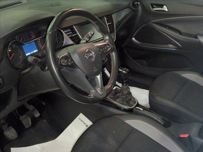 Opel Crossland X usata a Milano (9)