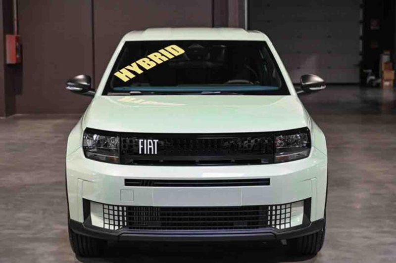 Fiat Grande Panda nuova a Torino (2)