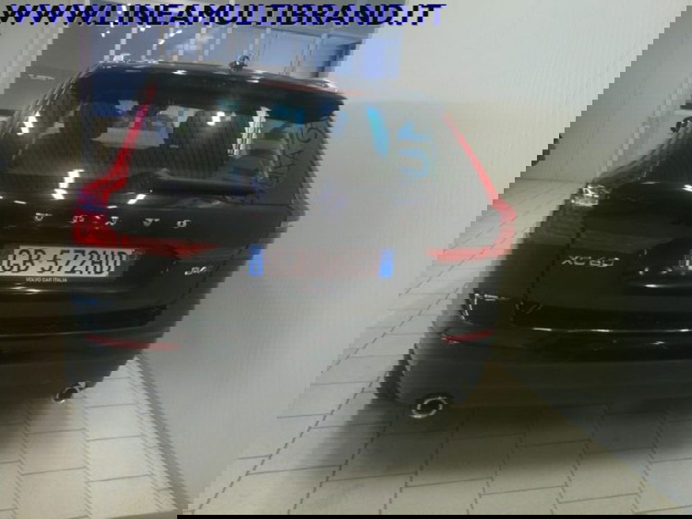 Volvo XC60 usata a Piacenza (6)