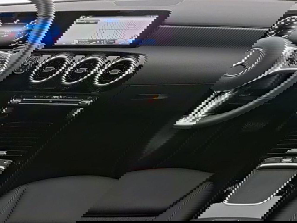 Mercedes-Benz Classe A usata a Milano (5)