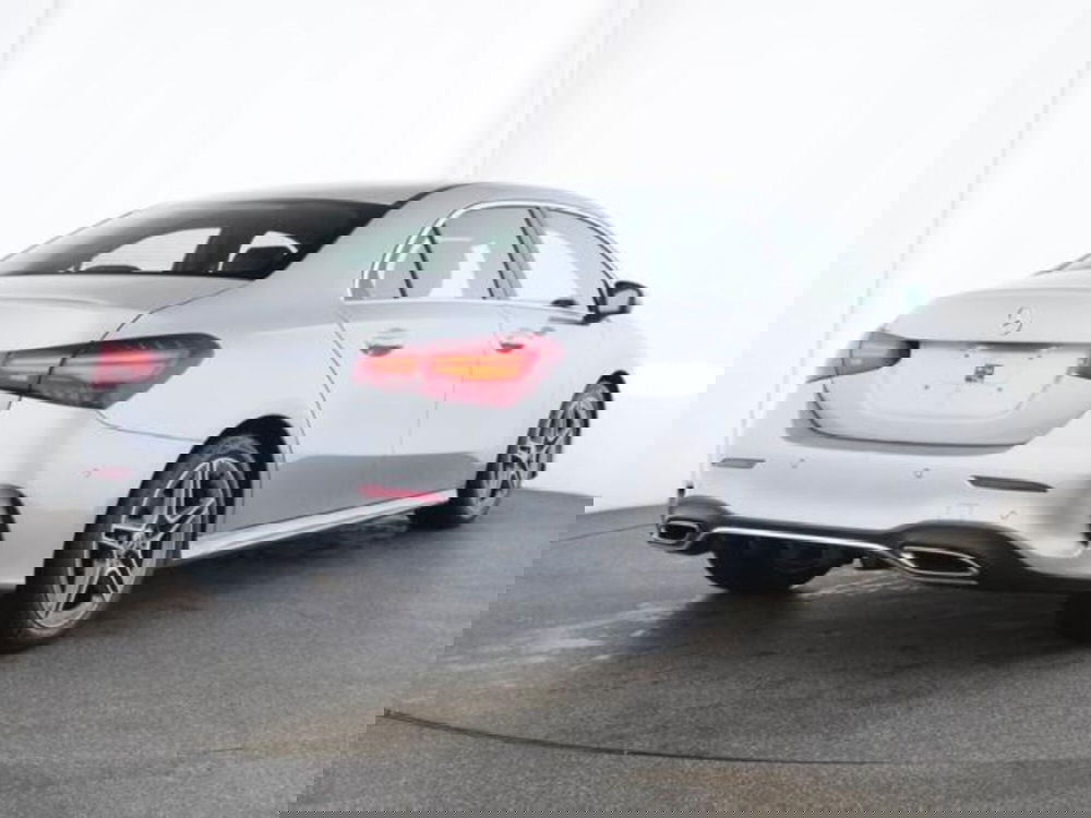 Mercedes-Benz Classe A Sedan usata a Milano (2)