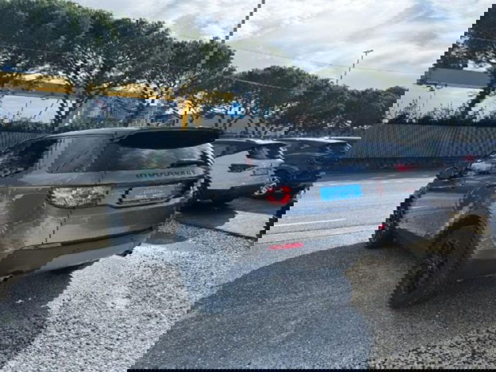 Land Rover Discovery Sport usata a Massa-Carrara (6)