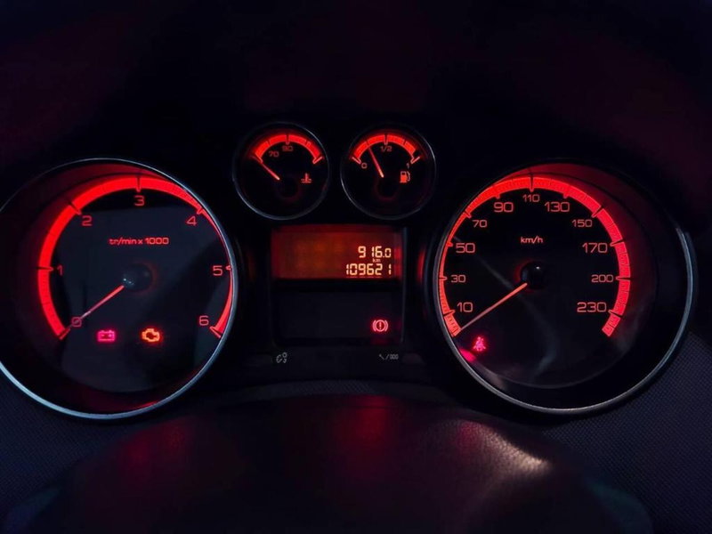 Peugeot 308 SW usata a Torino (7)