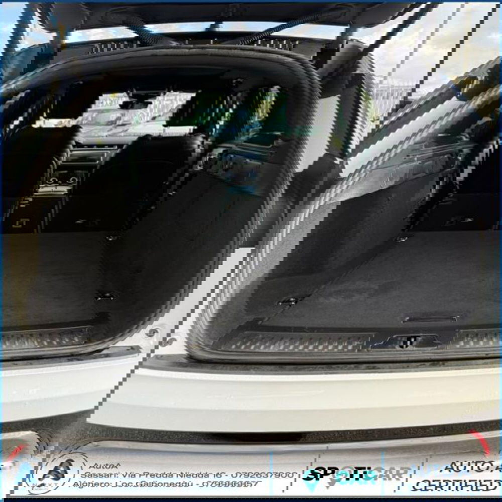 Land Rover Range Rover Velar usata a Sassari (12)