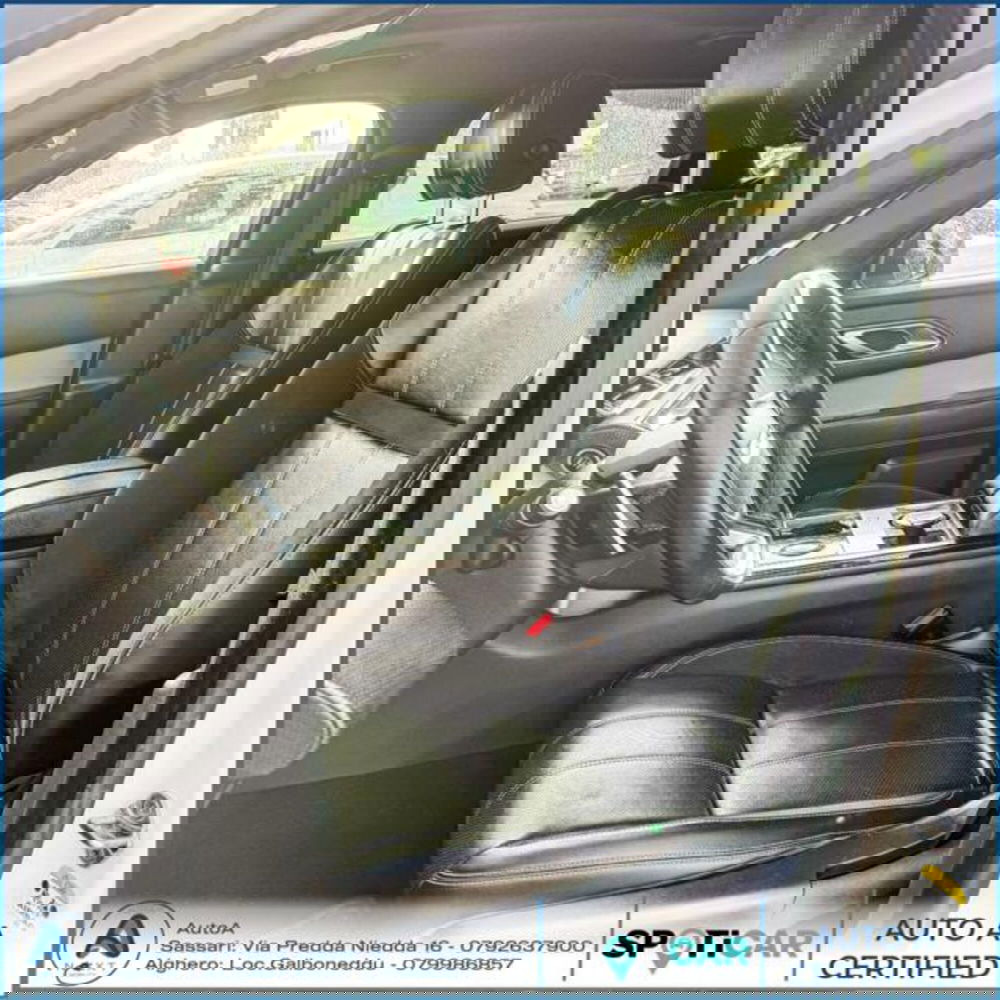 Land Rover Range Rover Velar usata a Sassari (14)