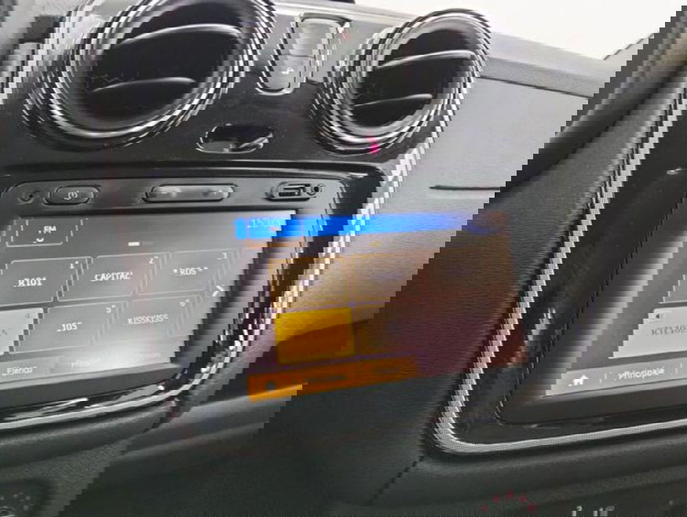 Dacia Lodgy usata a Como (14)