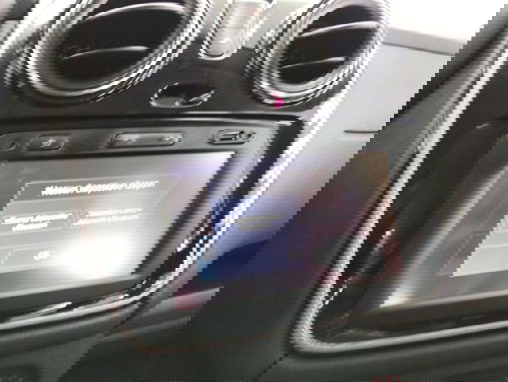 Dacia Lodgy usata a Como (15)