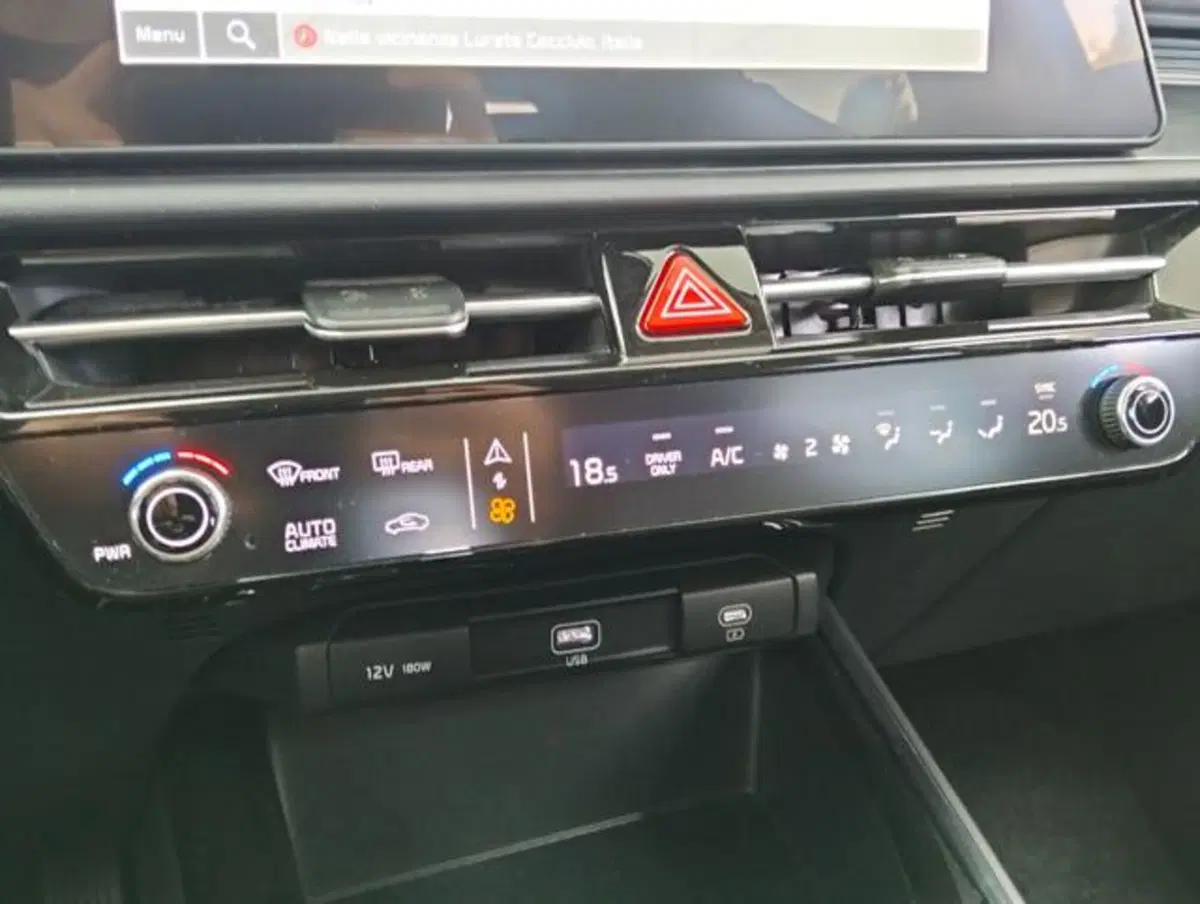 Kia Niro usata a Como (19)