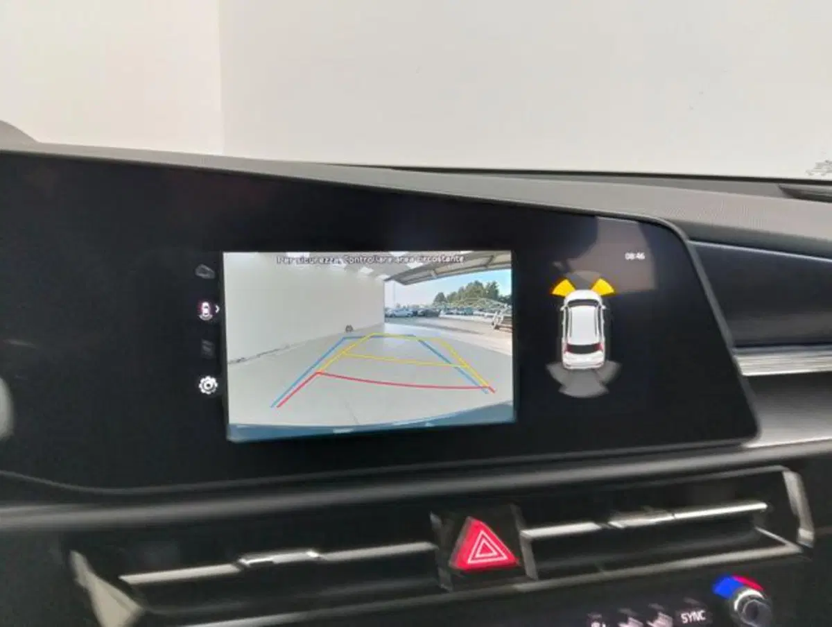 Kia Niro usata a Como (19)