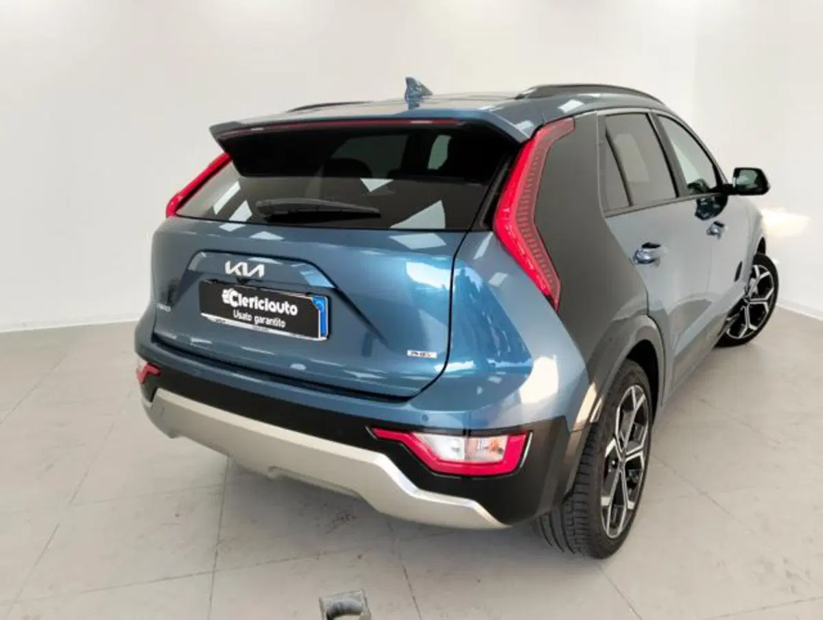 Kia Niro usata a Como (2)