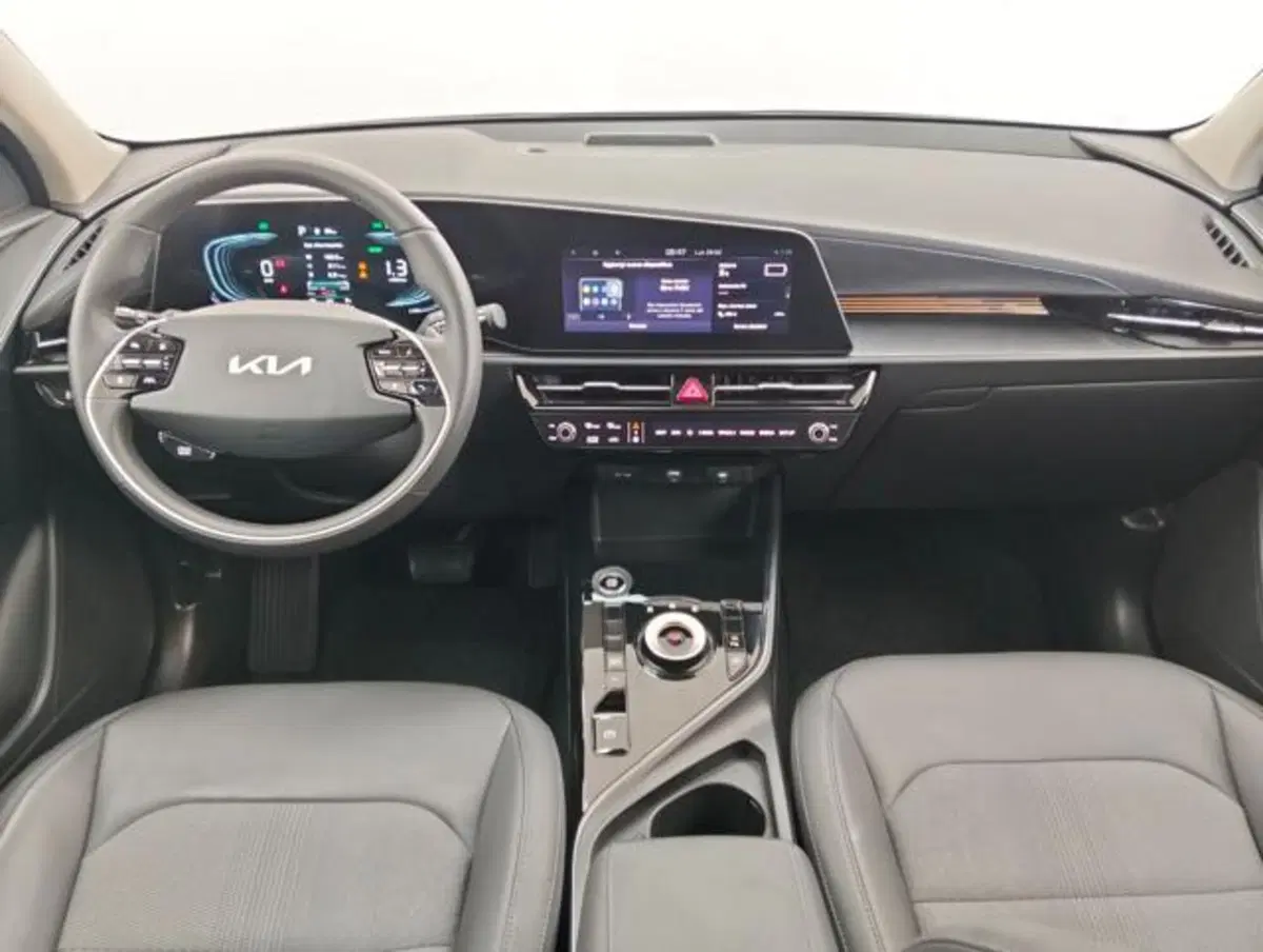 Kia Niro usata a Como (4)