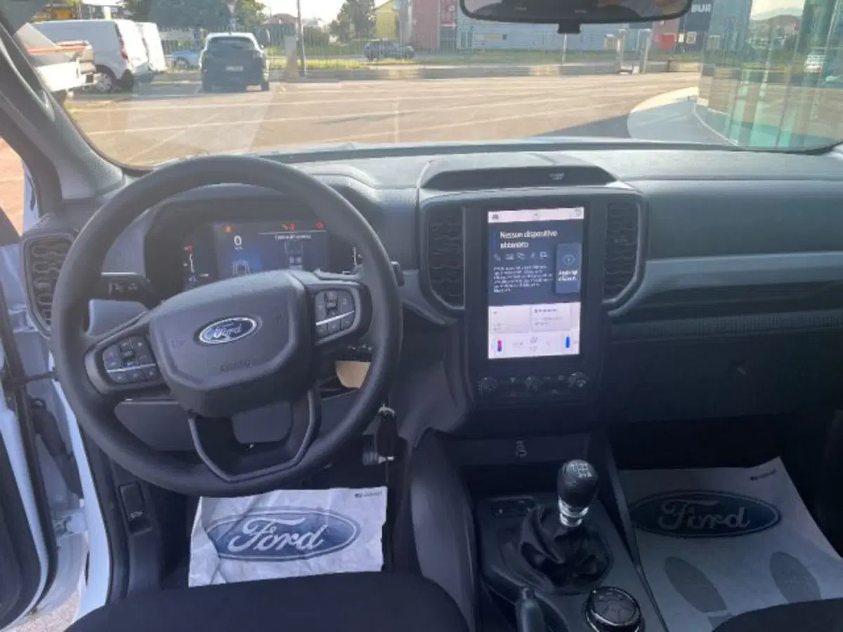 Ford Ranger Pick-up nuova a Cuneo (11)