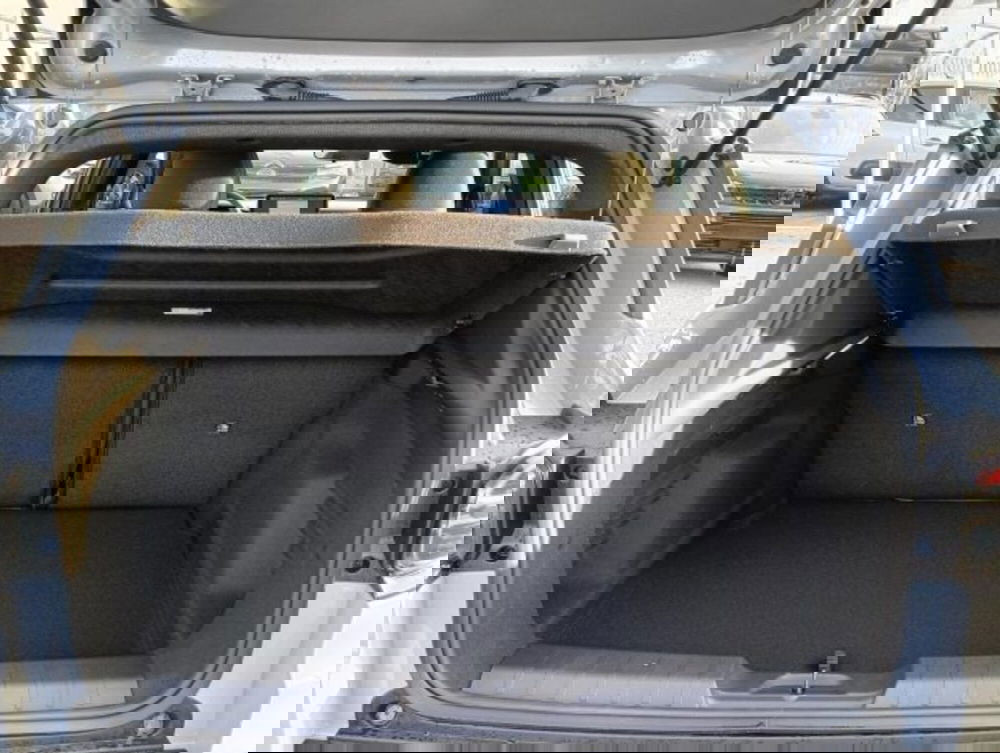 Jeep Avenger nuova a Brescia (15)