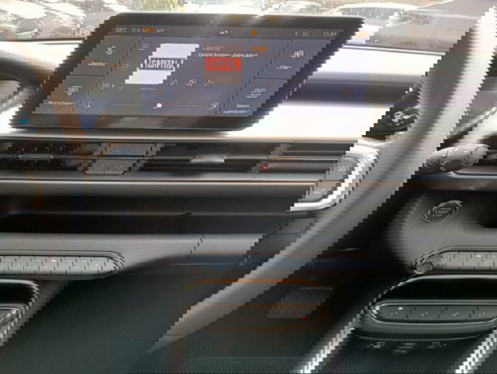 Jeep Avenger nuova a Brescia (20)