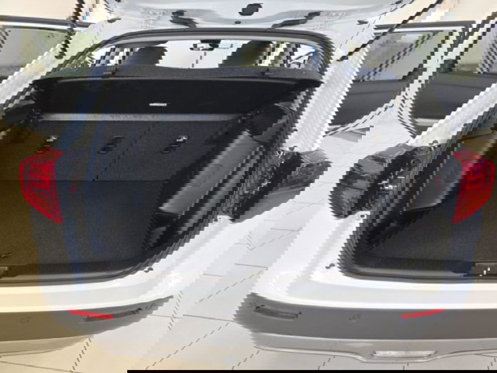 Suzuki Vitara nuova a Reggio Emilia (11)