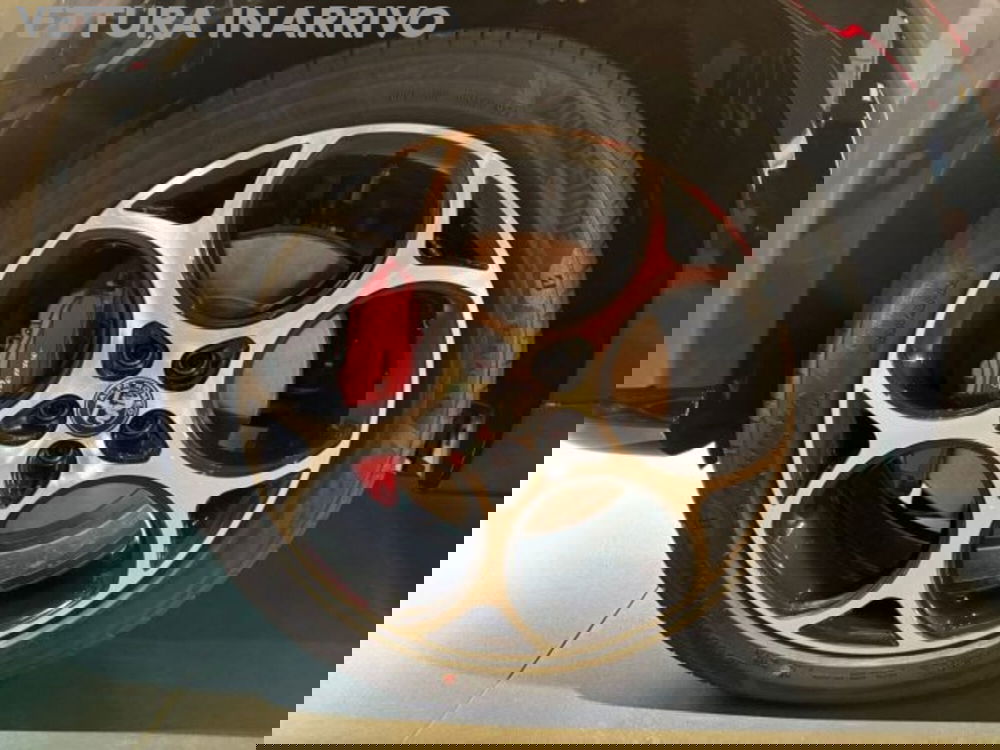 Alfa Romeo Tonale nuova a Modena (4)