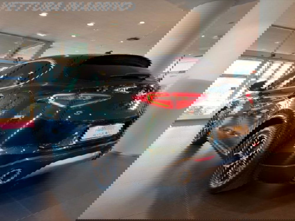 Alfa Romeo Stelvio usata a Modena (8)