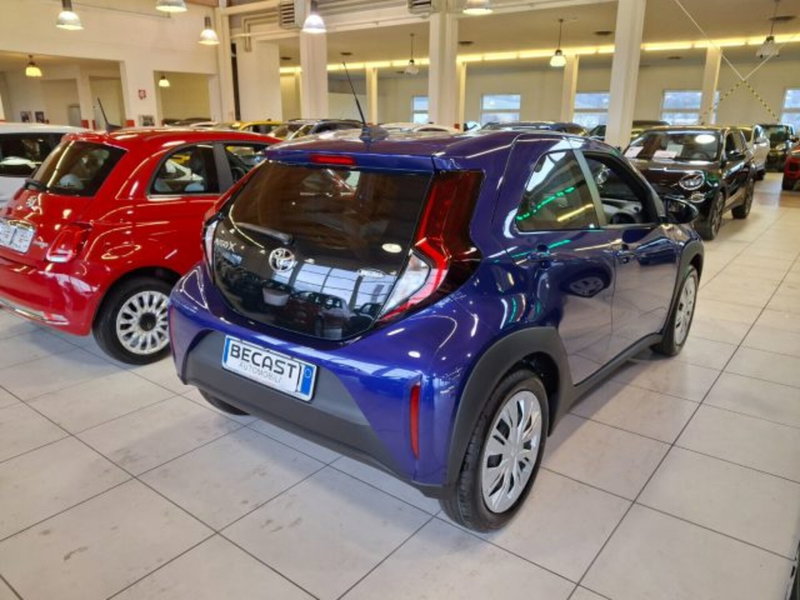 Toyota Aygo X nuova a Vicenza (4)