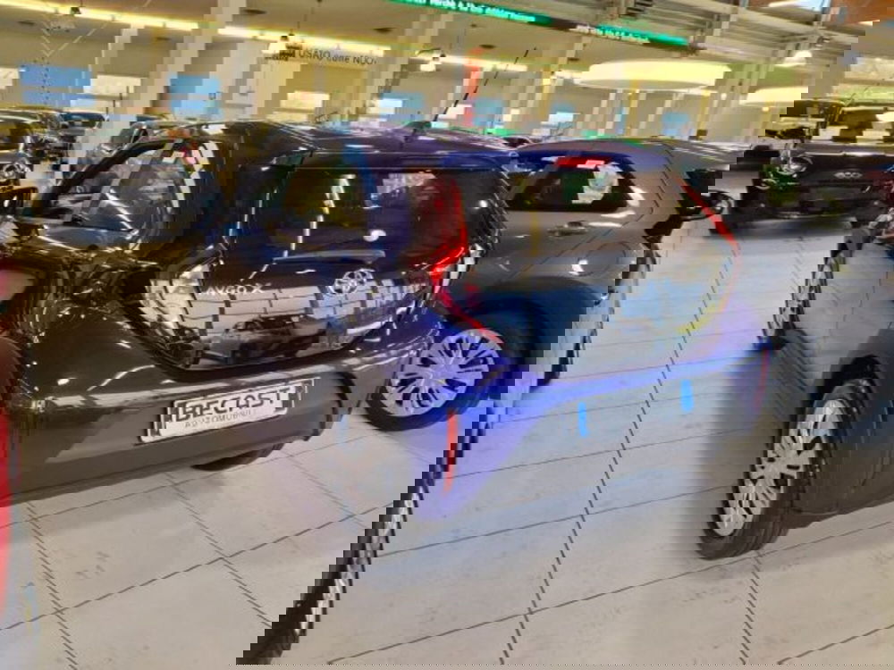 Toyota Aygo X nuova a Vicenza (5)