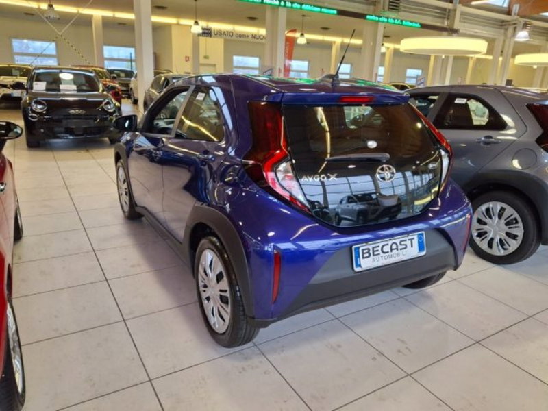 Toyota Aygo X nuova a Vicenza (5)