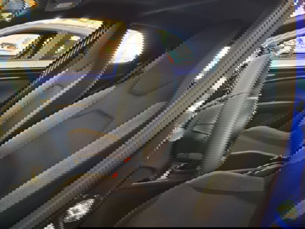 Toyota Aygo X nuova a Vicenza (7)