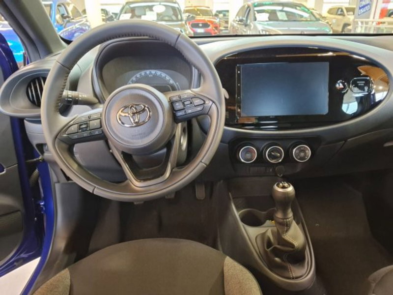 Toyota Aygo X nuova a Vicenza (9)