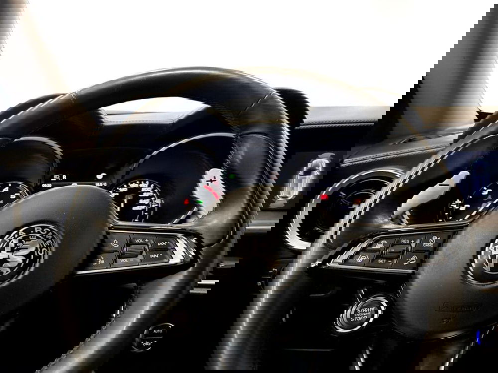 Alfa Romeo Stelvio usata a Piacenza (12)