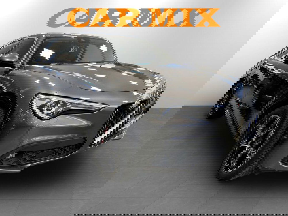 Alfa Romeo Stelvio usata a Piacenza (3)