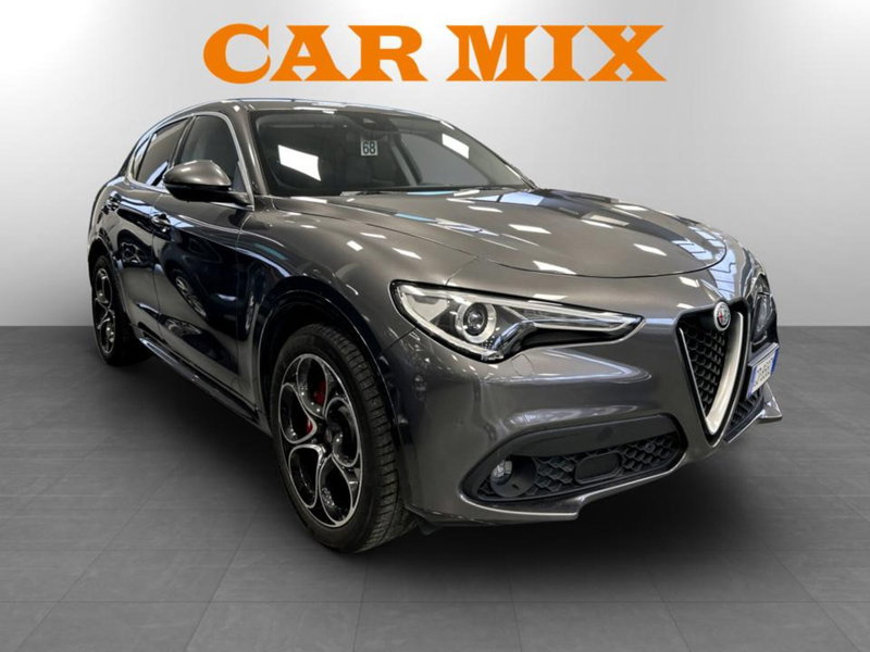 Alfa Romeo Stelvio usata a Piacenza (3)