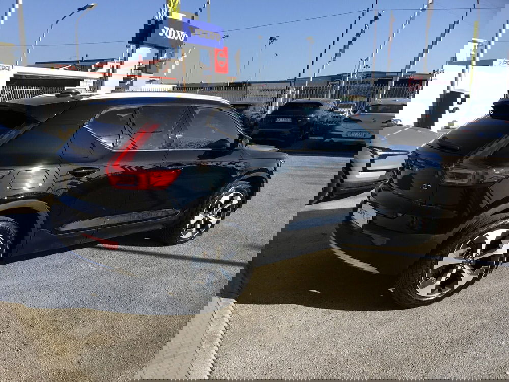 Volvo XC40 usata a Napoli (4)