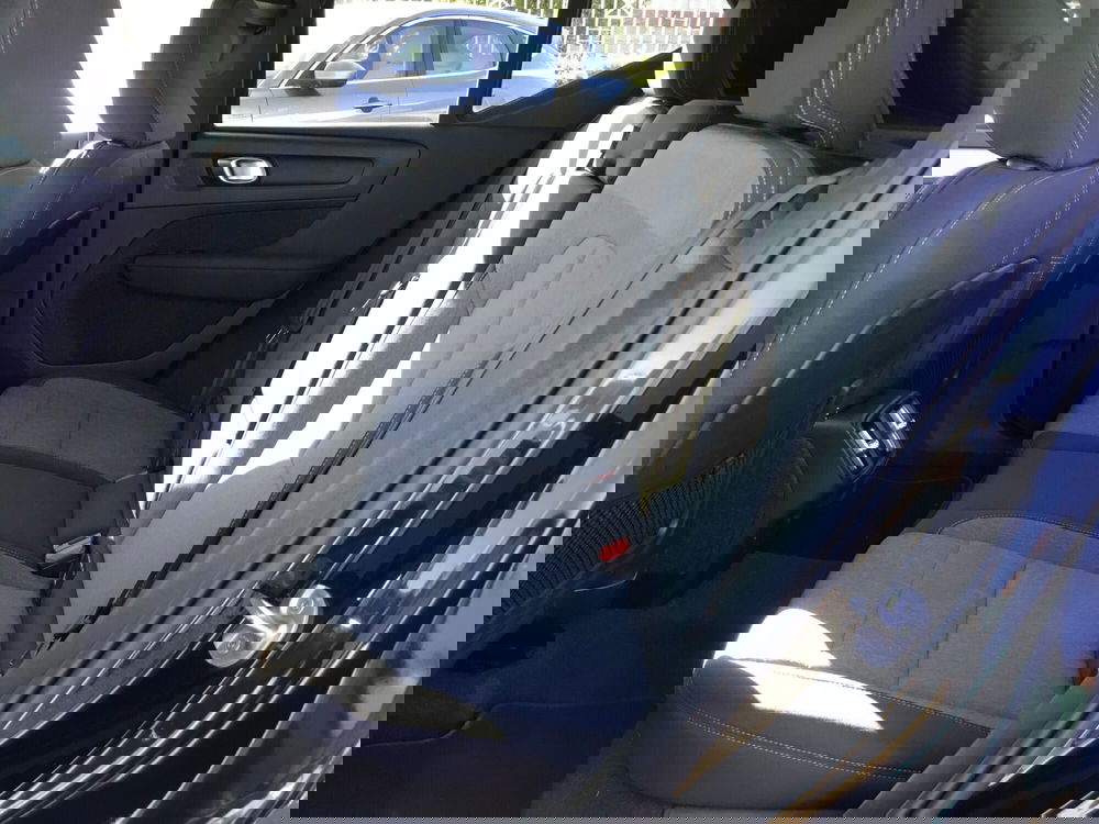 Volvo XC40 usata a Napoli (6)