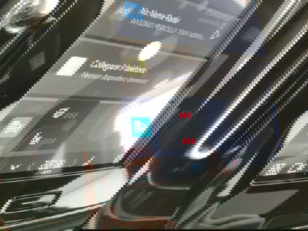 Volvo XC40 nuova a Modena (20)