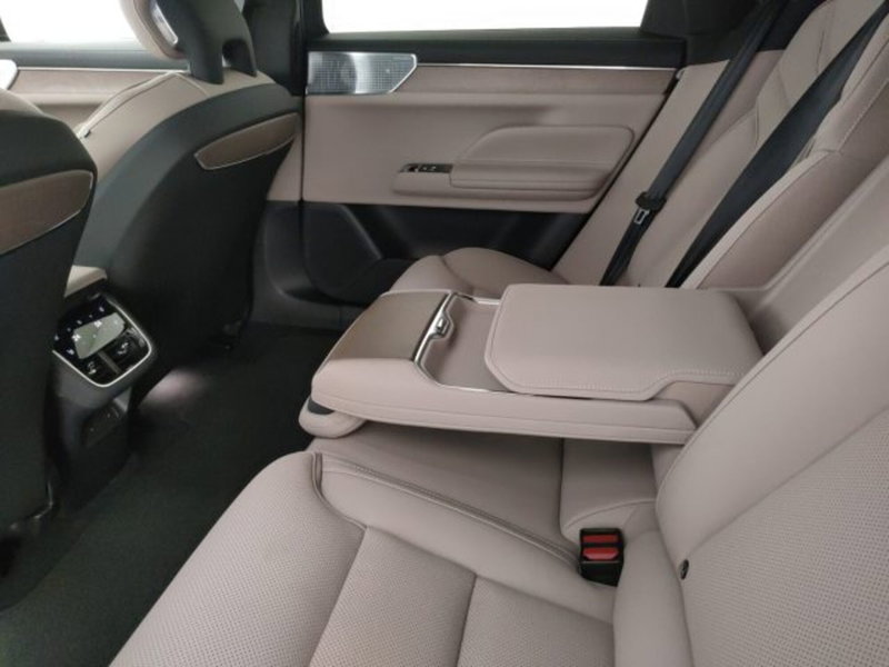 Volvo ES90 usata a Modena (10)