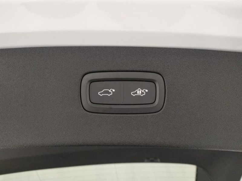 Volvo ES90 usata a Modena (19)