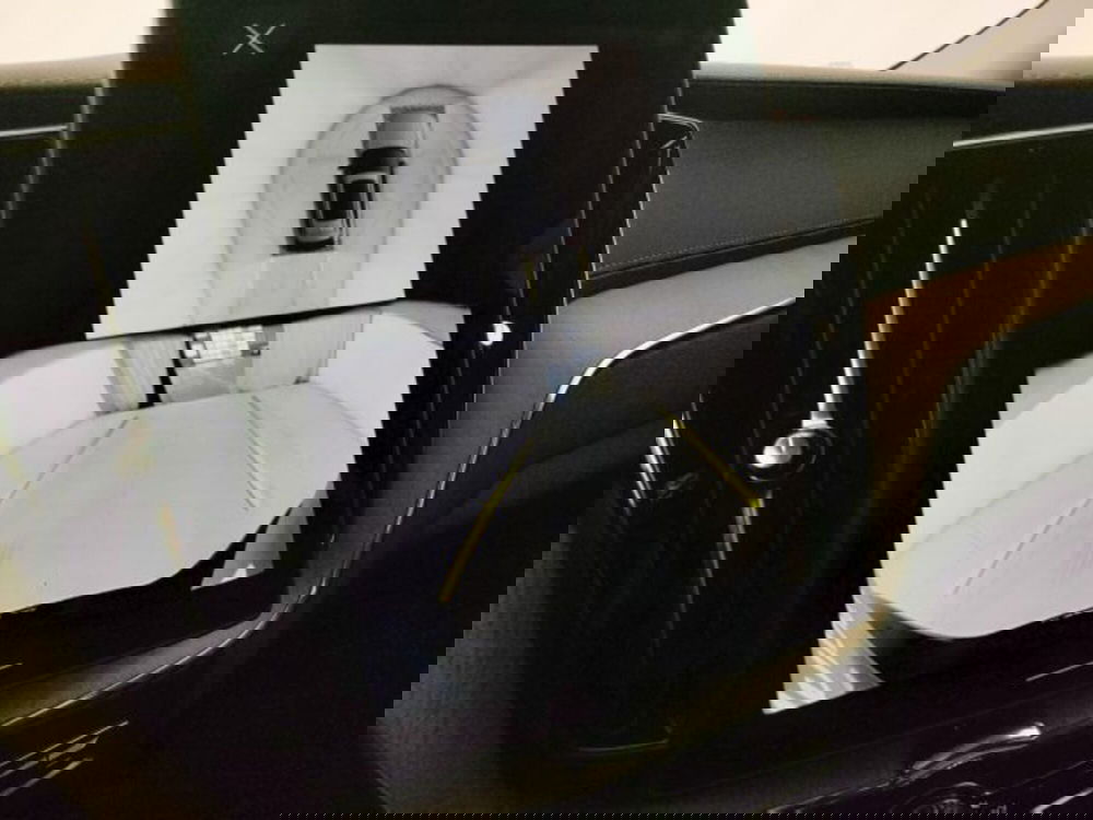 Volvo XC60 nuova a Modena (15)