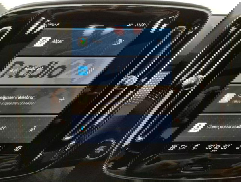 Volvo XC40 nuova a Modena (16)