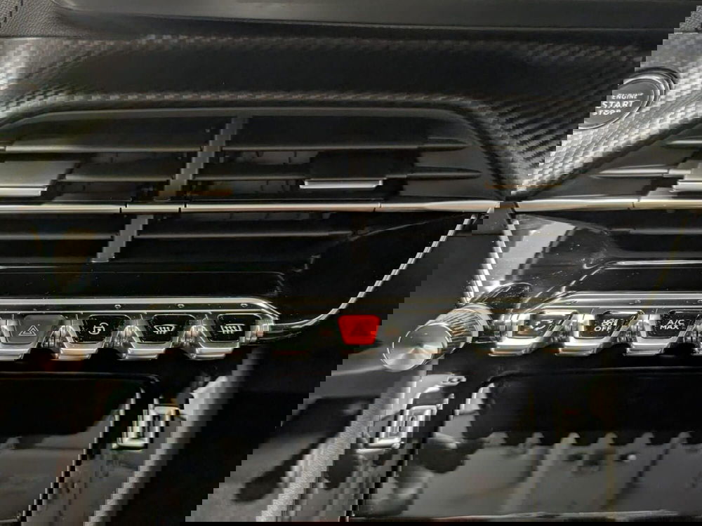 Peugeot 208 usata a Teramo (20)