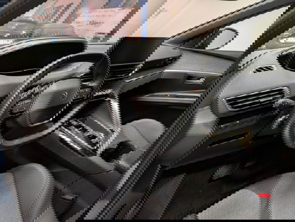 Peugeot 3008 usata a Teramo (11)
