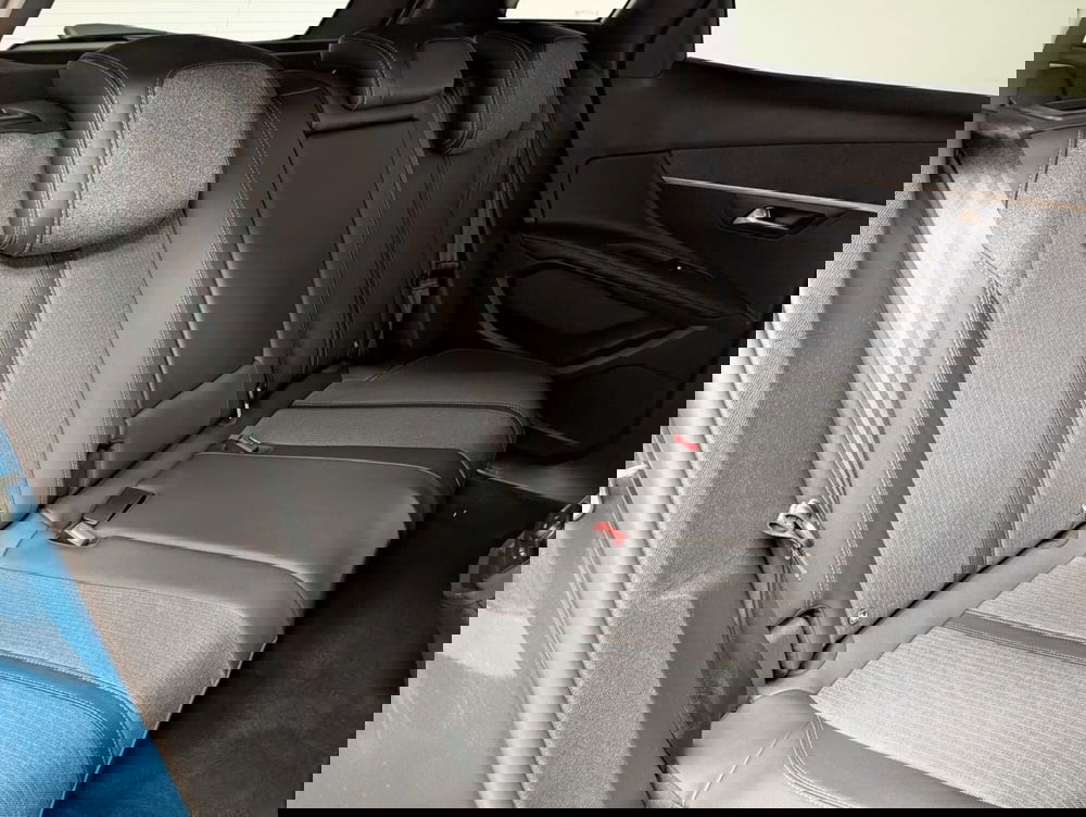 Peugeot 3008 usata a Teramo (14)