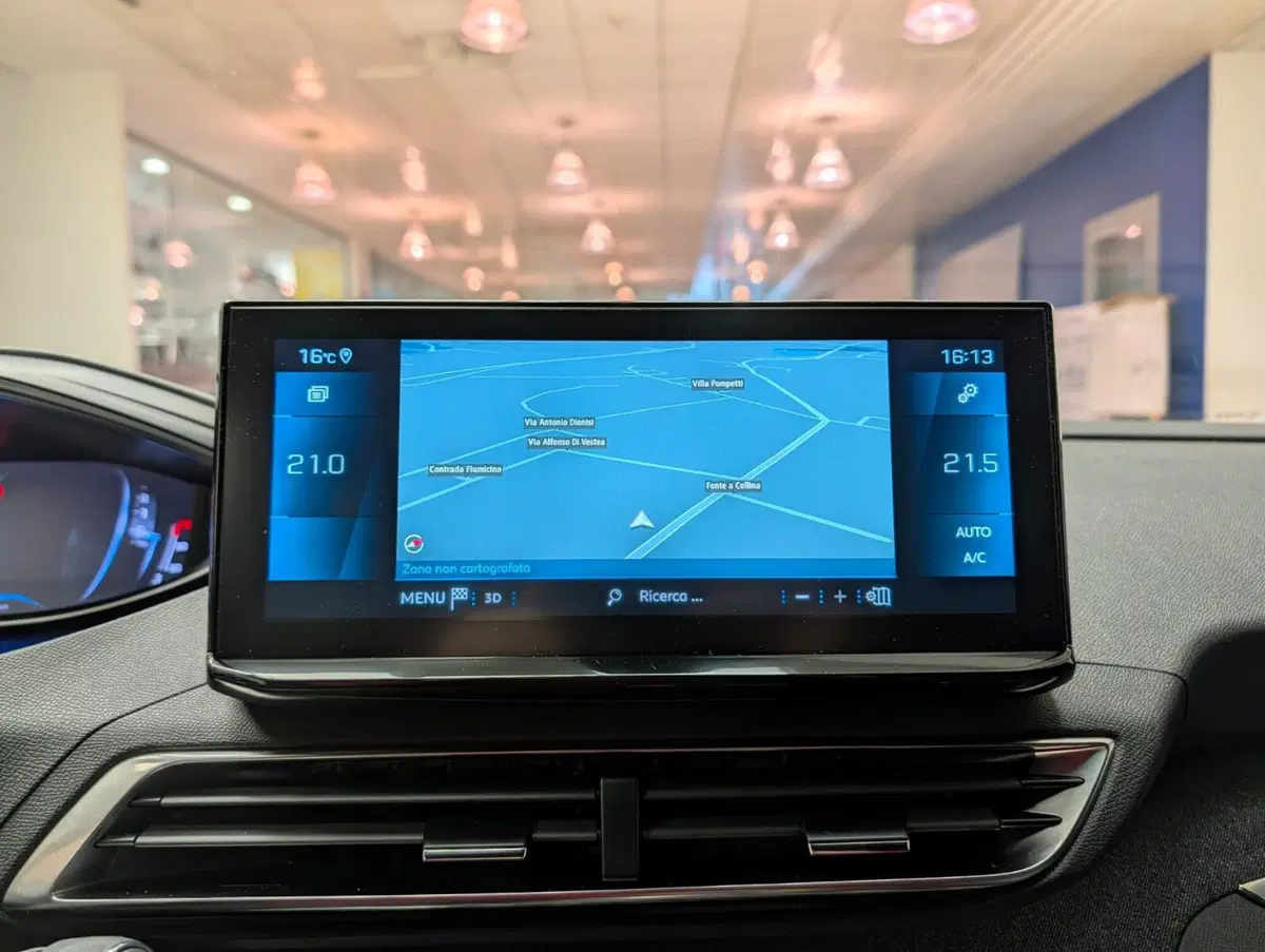 Peugeot 3008 usata a Teramo (19)