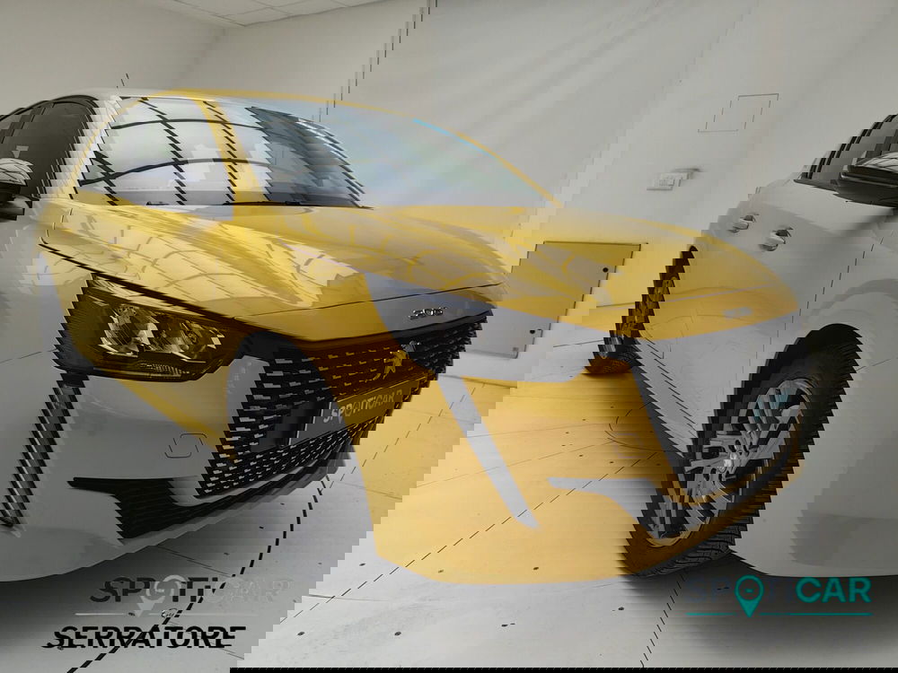 Peugeot 208 usata a Como (3)