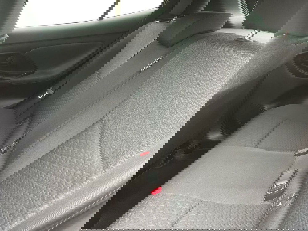 Toyota Yaris Cross usata a Lecco (11)